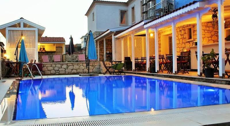 Alacati Alaris Hotel Екстериор снимка