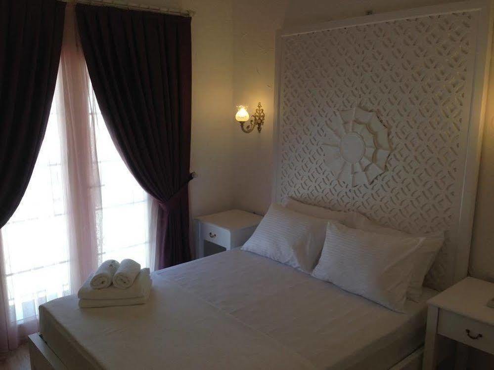 Alacati Alaris Hotel Екстериор снимка